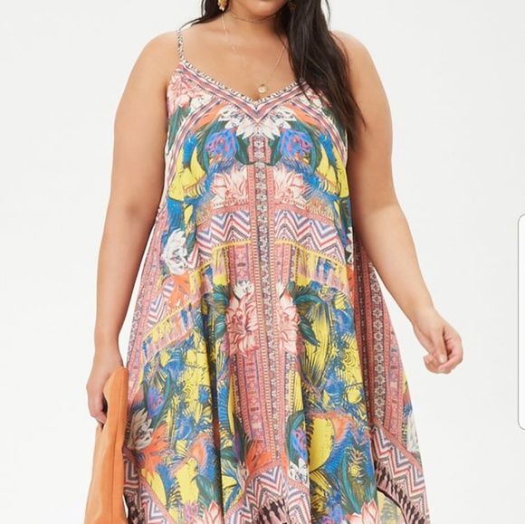 Plus handkerchief hem dress - Picture 2 of 4